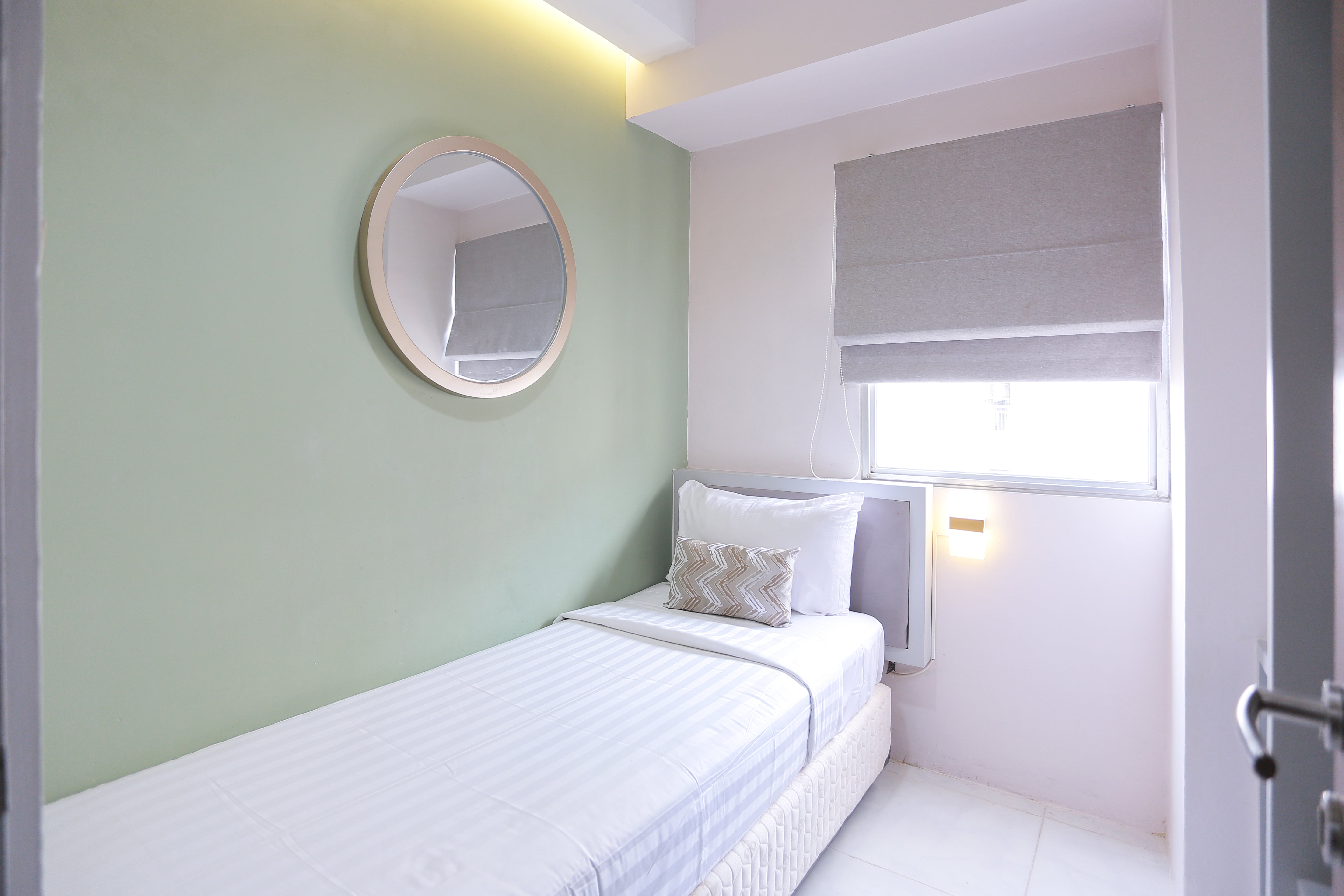 Room 8 Image 3
